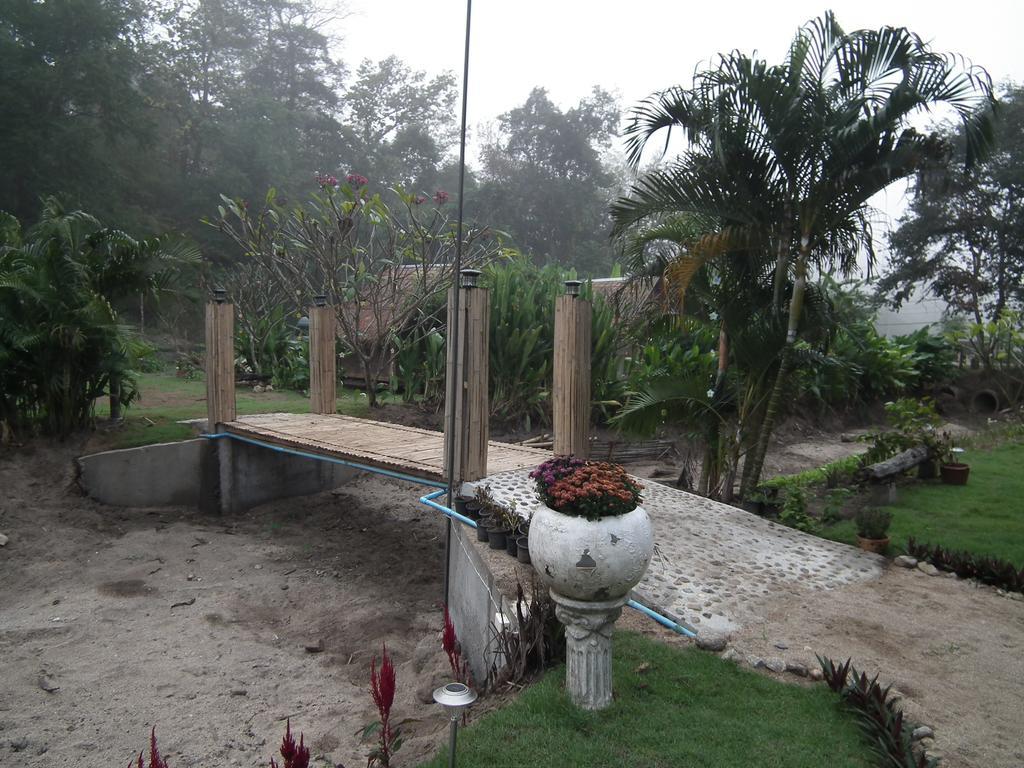 Pai Bamboo Hut Hotel ภายนอก รูปภาพ