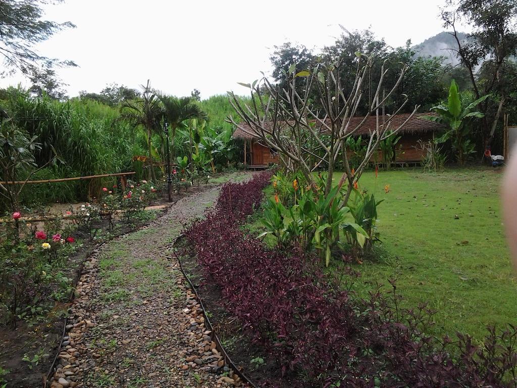 Pai Bamboo Hut Hotel ภายนอก รูปภาพ